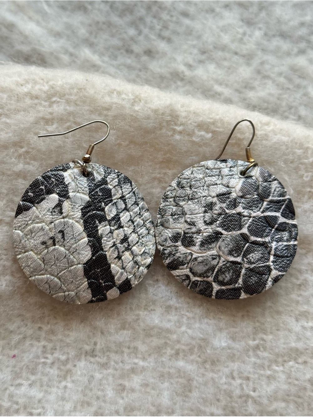 Riah Fashion Snakeskin Faux Leather Earrings